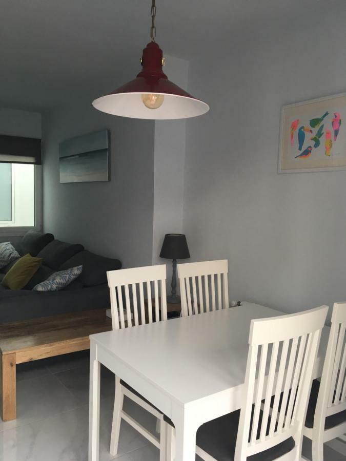 2 Bedroom Apartment In The Old Town, Close To The Beach L' Escala Exterior foto
